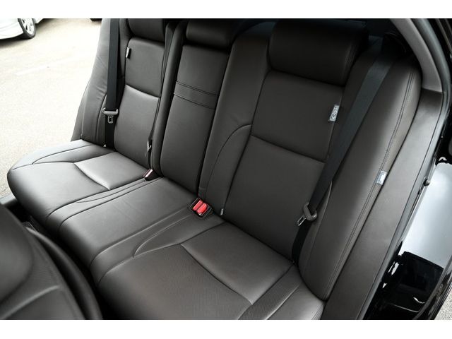 Toyota CROWN SEDAN 2010-06 15355-11