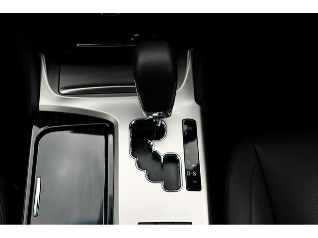 Toyota CROWN SEDAN 2010-06 15355-17