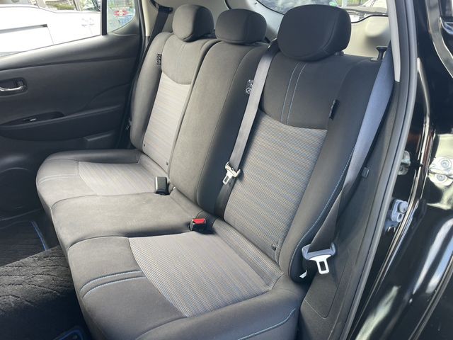 Nissan LEAF 2018-08 24936-19