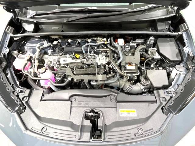 Toyota PRIUS 2023-01 192727-18