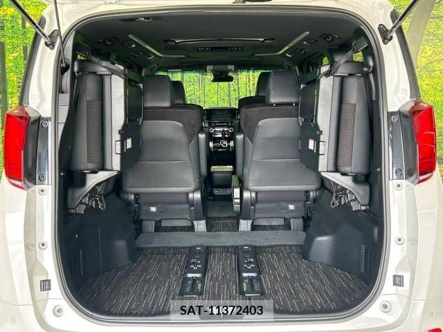 Toyota ALPHARD 2021-03 381571-11