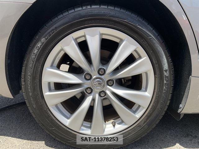 Nissan FUGA 2010-07 270707-16