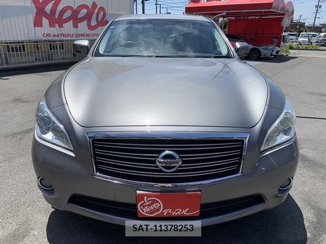 Nissan FUGA 2010-07 270707-1