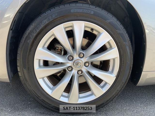Nissan FUGA 2010-07 270707-18