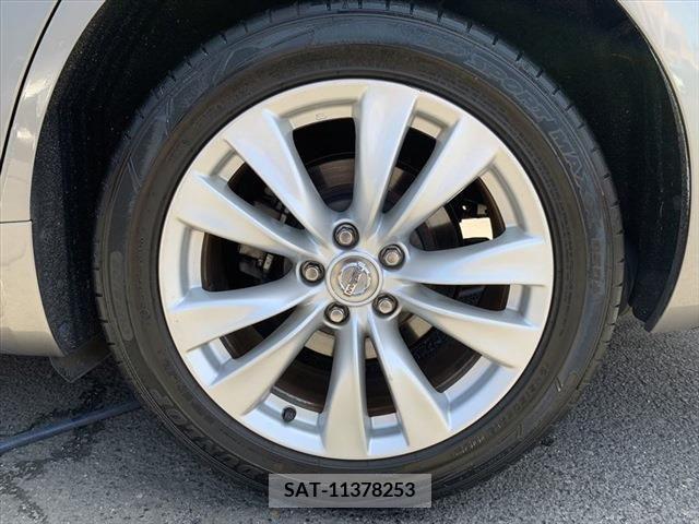 Nissan FUGA 2010-07 270707-17