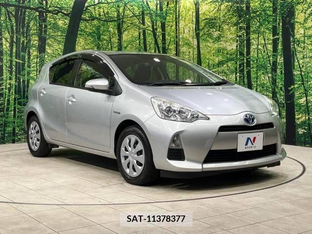 Toyota AQUA 2013-02 292511-13