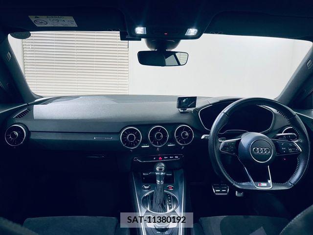 Audi TT 2015-10 316697-1