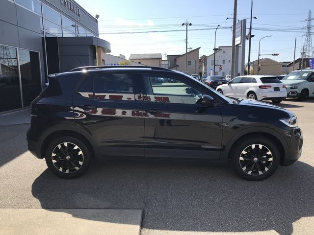 VolksWagen T-CROSS 2020-03 14527-22