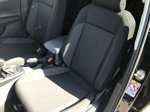 VolksWagen T-CROSS 2020-03 14527-6