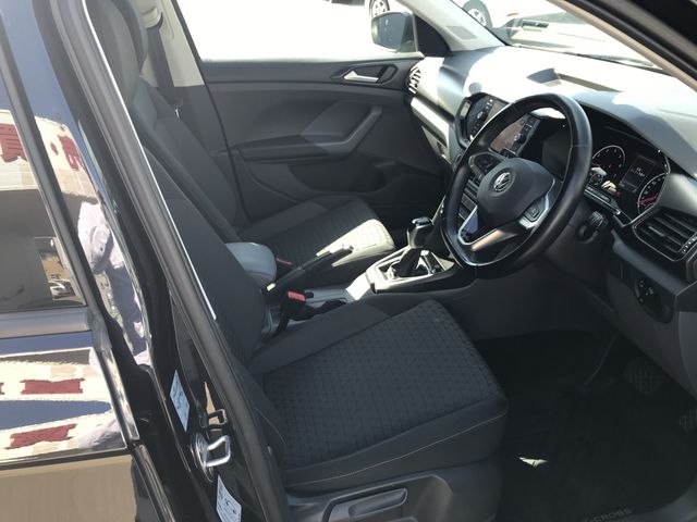 VolksWagen T-CROSS 2020-03 14527-3