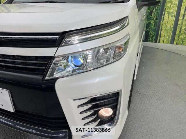 Toyota VOXY 2015-06 215380-13