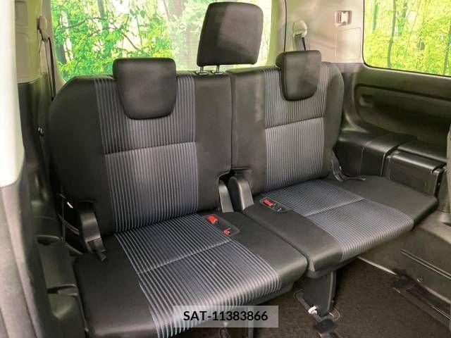 Toyota VOXY 2015-06 215380-10