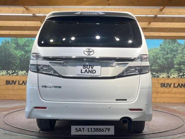 Toyota VELLFIRE 2013-05 381349-16