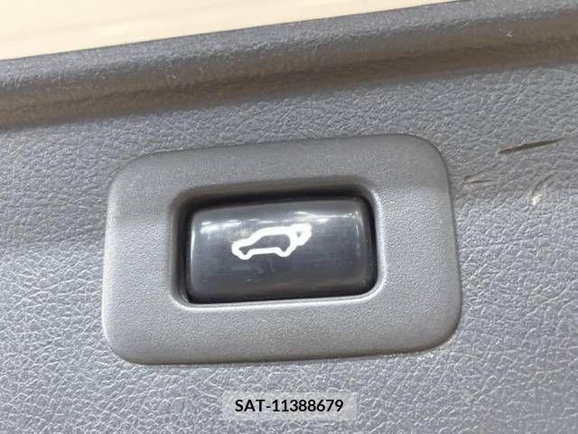 Toyota VELLFIRE 2013-05 381349-5