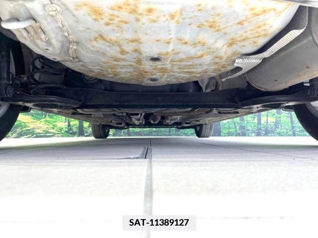 Nissan NOTE 2013-08 381514-19