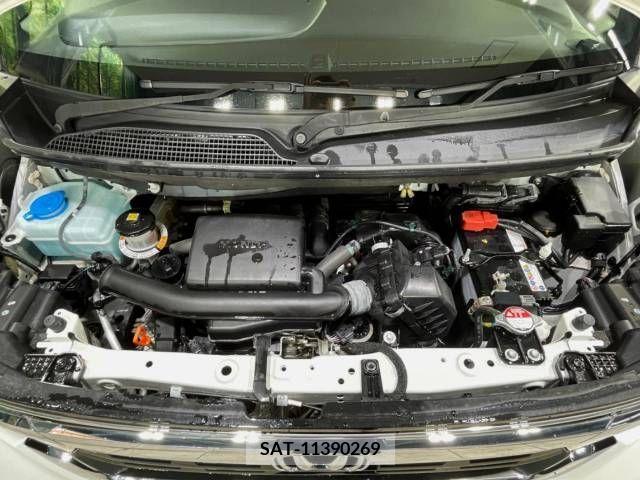Honda N BOX CUSTOM 2022-05 364730-18