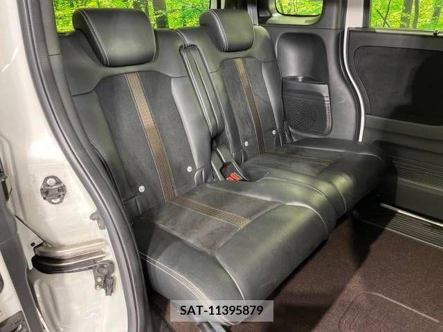 Honda N BOX 2018-12 205726-9
