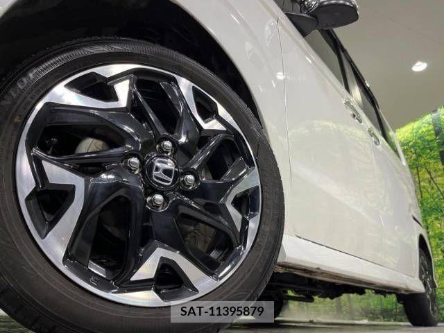 Honda N BOX 2018-12 205726-13