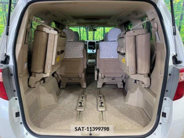 Toyota ALPHARD 2008-10 389040-11