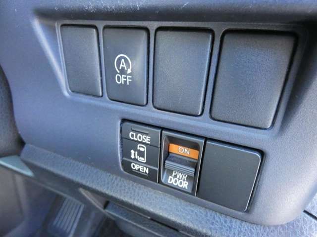 Toyota VOXY 2014-01 181503-17