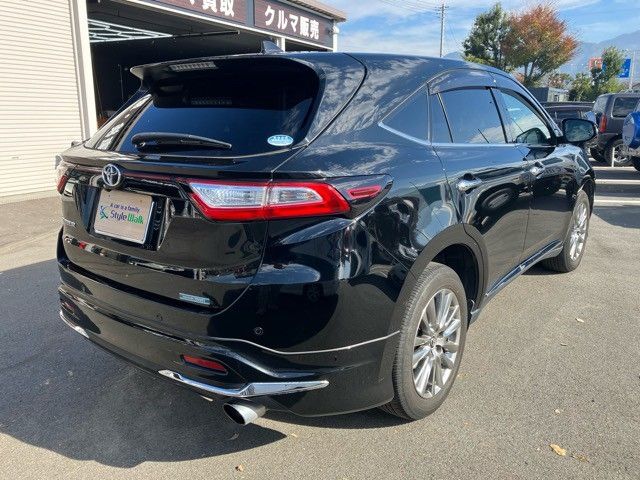 Toyota HARRIER 2018-07 29304-5