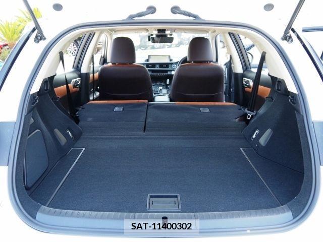 Lexus CT 2018-03 217303-15
