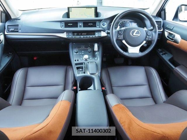 Lexus CT 2018-03 217303-10