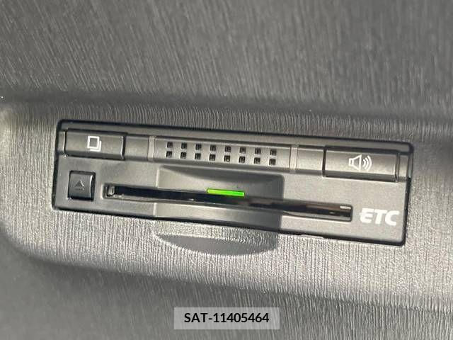Toyota PRIUS PHV 2013-02 377813-4
