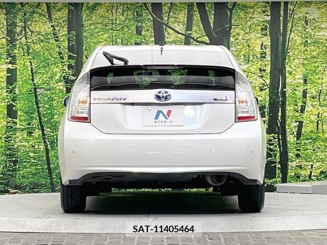 Toyota PRIUS PHV 2013-02 377813-18