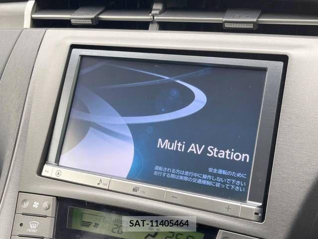 Toyota PRIUS PHV 2013-02 377813-2