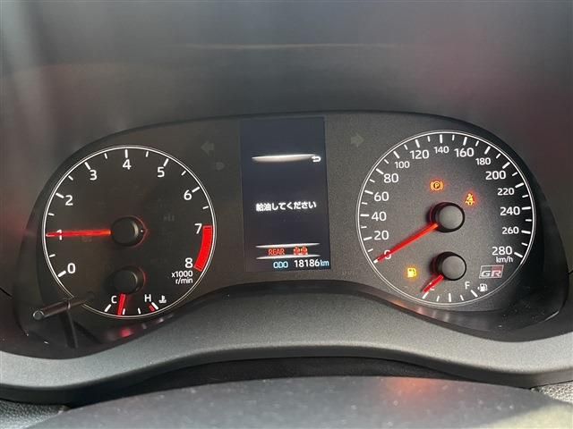 Toyota YARIS 2021-03 186729-6