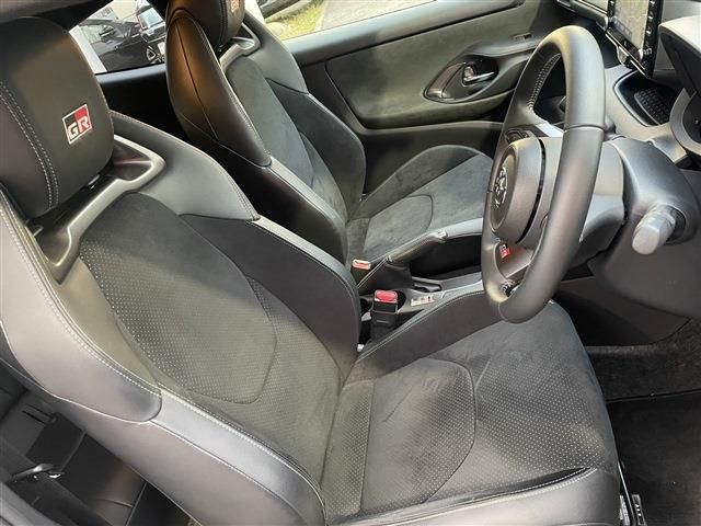 Toyota YARIS 2021-03 186729-14