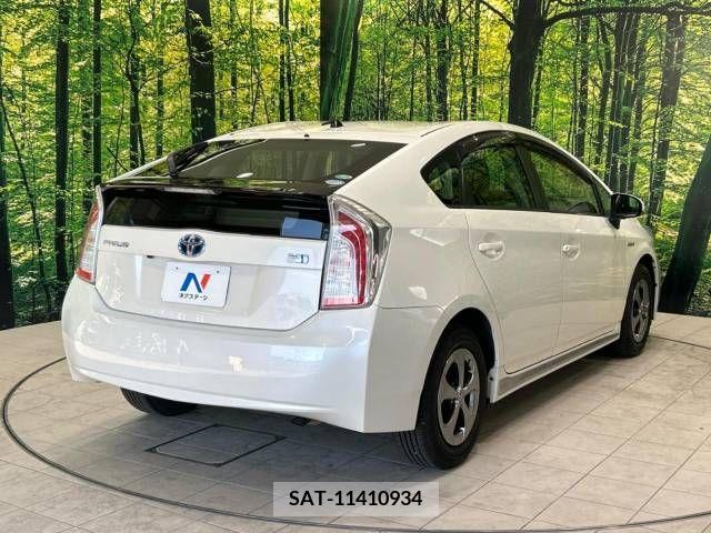 Toyota PRIUS 2013-07 393330-17