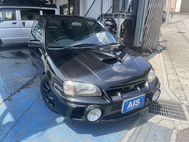 Toyota STARLET 1999-01 883-1