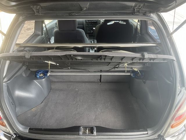 Toyota STARLET 1999-01 883-10