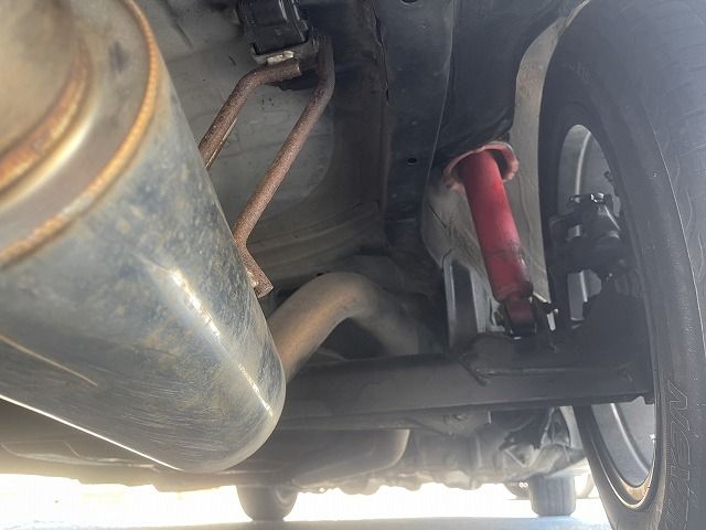 Toyota STARLET 1999-01 883-8