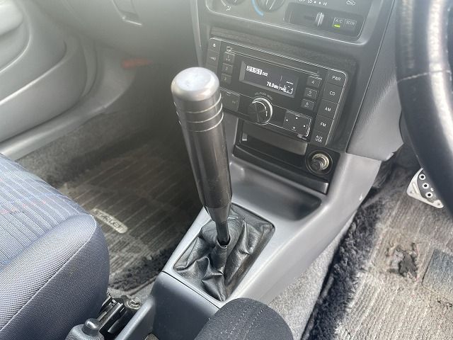 Toyota STARLET 1999-01 883-21
