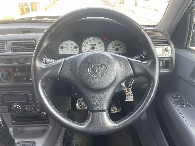 Toyota STARLET 1999-01 883-13