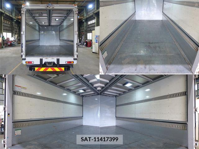 Mitsubishi CANTER 2016-05 213174-9