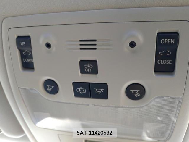 Lexus IS 2013-09 251919-13