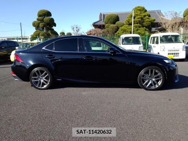 Lexus IS 2013-09 251919-9