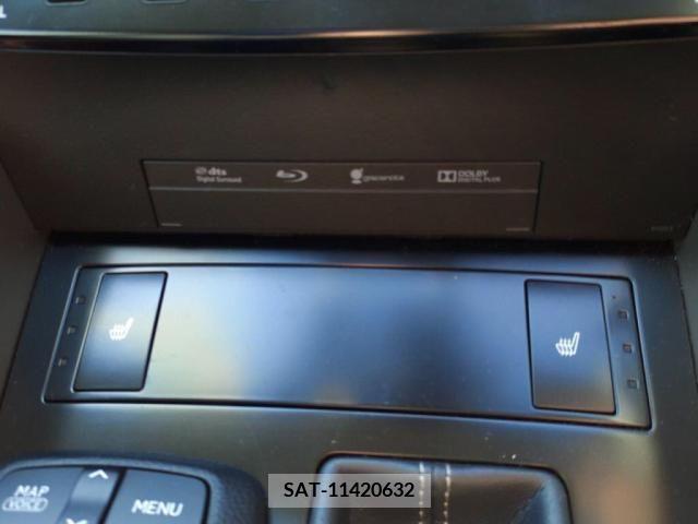 Lexus IS 2013-09 251919-15
