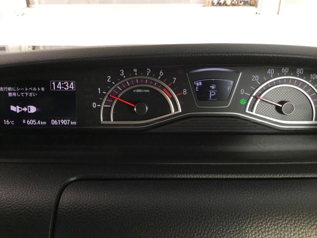 Honda N BOX CUSTOM 2018-03 181391-8