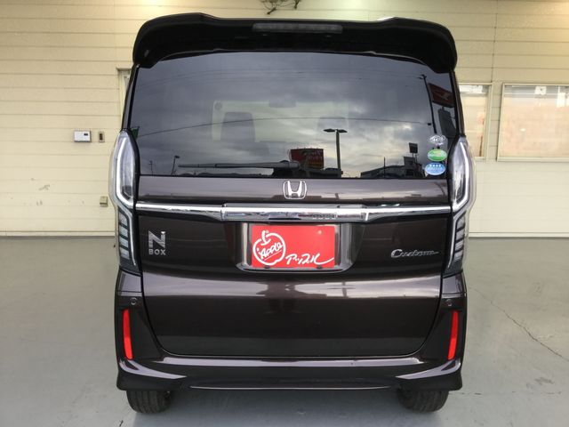 Honda N BOX CUSTOM 2018-03 181391-5