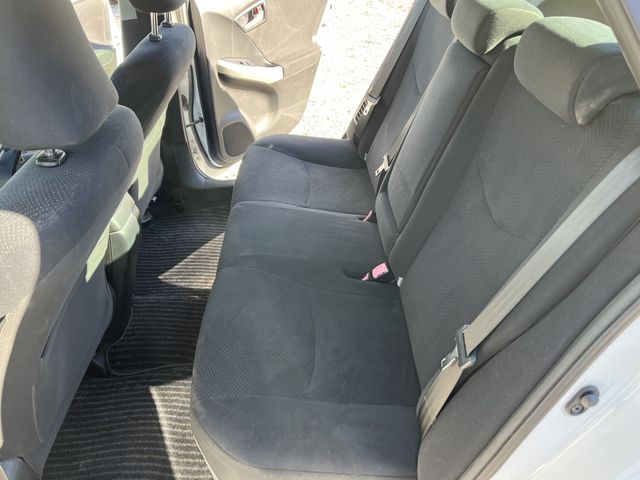 Toyota PRIUS 2012-11 191896-8