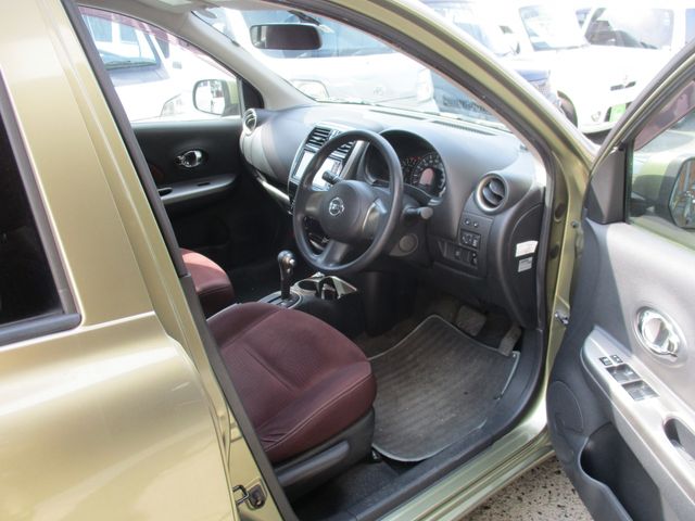 Nissan MARCH 2013-08 1006-1