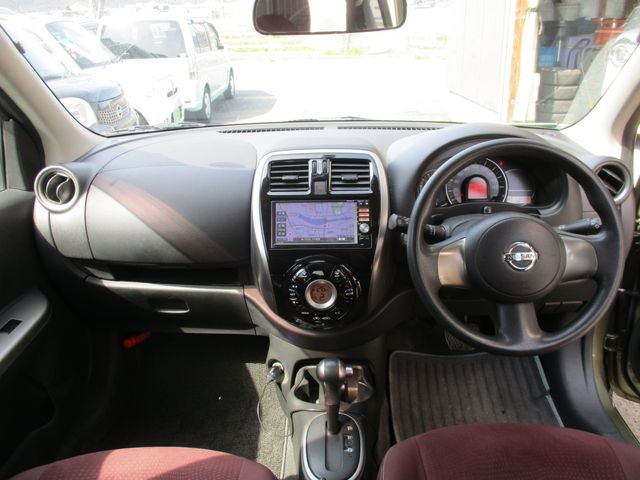 Nissan MARCH 2013-08 1006-7
