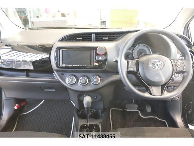 Toyota VITZ 2019-09 211219-8