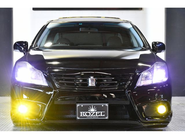 Toyota CROWN SEDAN 2012-06 8107-5