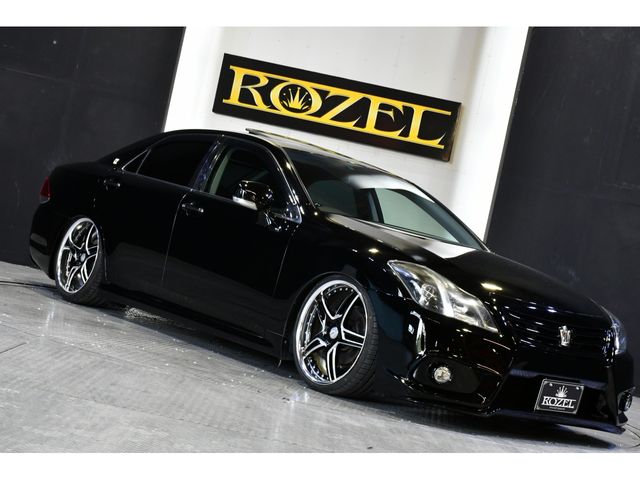 Toyota CROWN SEDAN 2012-06 8107-28